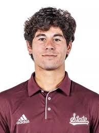 Roberto Ferrer Guimaraes Named to SEC Community Service Team