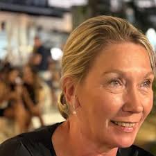 Pan Am Flight Attendant Experiences and Memories