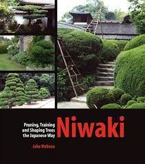 Niwaki Pruning Training And Shaping Trees The Japanese Way Tree Pruning Japanese Garden Cloud Pruning