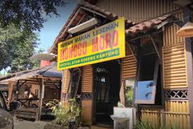 Captain's seafood merupakan salah satu tempat makan seafood yang terkenal di bandung. 10 Tempat Kuliner Di Batang Paling Kekinian Ceroboh Com