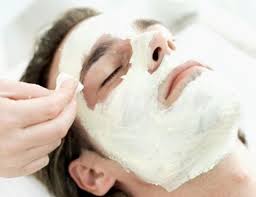 While bruises usually go away on their own, there are several steps you can take to lessen the pain and reduce visibility. How To Make Black Eyes Bruises Hickeys Fade Heal Faster In 5 Different Ways Home Remedies Wonderhowto