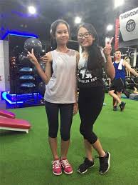 Vào dịp cận tết trung thu 2019, phương mỹ chi cho ra mắt album đánh dấu tuổi 16 mang tên 16 xuân trăng. Tuá»•i Dáº­y Thi Phá»•ng Phao Ngay Cang Kho Nháº­n Ra Cá»§a PhÆ°Æ¡ng Má»¹ Chi