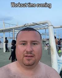 Uploading and extracting all the documents from old internal hard drive I  extracted from my old iMac onto my GDrive. Using the SATA connection into  modern USB-C port. Be like a few