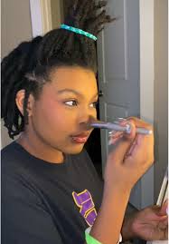 Preteen Makeup Tutorial: Empowering Young Girls