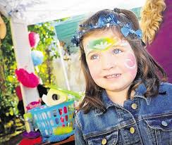 Applefest fanciers have bushels of fun