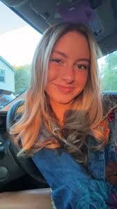 Abby Haines's Instagram, Twitter & Facebook