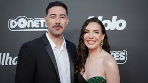 Hablamos con Inés Hernand y su novio, DJ Verse: Nosotros preferimos gastar  el dinero en viajar que en casarnos