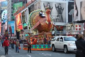The 10 Best Places In Nyc To Watch The Macy S Thanksgiving Day Parade This Year Oyster Com Thanksgiving Day Parade Macy S Thanksgiving Day Parade Macy S Thanksgiving Day Parade
