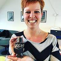 Vejen til Warszawa (Venner og fjender, #1) by Lotte Hammer