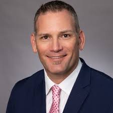 Michael Salik's Instagram, Twitter & Facebook