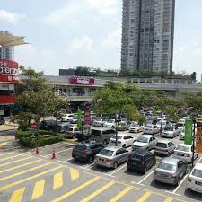 Desa park city is more of a large gated modern community residence with a lifestyle concept that has attracted many outstation chinese malaysians and a growing number of expatriates. The Waterfront Plaza In Kuala Lumpur
