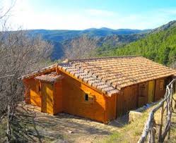 En plena vía verde de ojos negros, disfruta de un fin de semana diferente a tan sólo 35 minutos de valencia. Cabanas Del Bosque Comunidad Valenciana Espana Glamping Hub