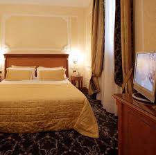 Hotel dei consoli is within a short walk to both the vatican museums as well as a metro station, but a bit far from most other sights. Hotel Dei Consoli Rome Hotels Italy Small Elegant Hotels International