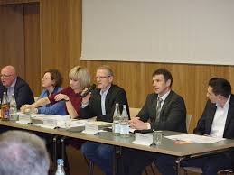 Die cdu ist die moderne volkspartei in deutschland. Cdu Mitglieder Sollen Uber Merkel Nachfolge Abstimmen Singener Wochenblatt