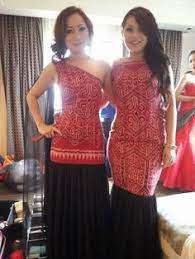 Pua kumbu is a traditional patterned multicolored ceremonial cotton cloth used by the iban, made and used in sarawak, malaysia. 14 Pua Kumbu Dress Ideas Dresses Pua Fashion