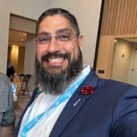 Ray Quinones's Instagram, Twitter & Facebook