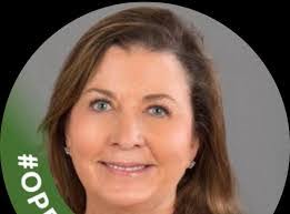 Lisa Toepel's Instagram, Twitter & Facebook