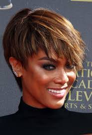 Image Result For Tyra Banks Emmy Awards Trendy Short Hair Styles Short Hair Styles Tyra Banks Short Hair