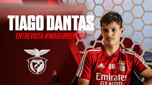 Dantas играет с 2020 в бенфика (бенф.). Madeinbenfica Entrevista Tiago Dantas Youtube