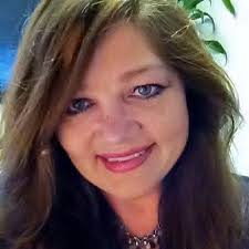 Lesa Cegielski (@LesaMelchor)