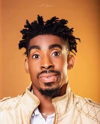 Question of the day : Go back to your Ex or sing a song ! She won 🏆 please  let's appreciate her voice, her ex boyfriend must see this,,,,,shareeeeeee 