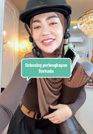 Unboxing Helm dan Boots Berkuda Terbaru