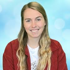 Sarah Blum's Instagram, Twitter & Facebook