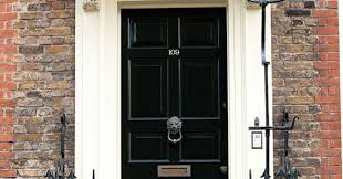 Painting panelled doors can be difficult to get right, but we'll show you a few tricks to make it easy. Paint A High Gloss Front Door This Old House