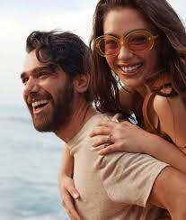 the husband of neslihan atagul kadir dogulu is raising a charity in his birth day gossip hunters fotograf cekimi unluler fotografcilik