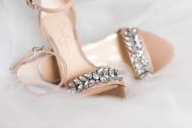 Anaise And Gerald Vista Lago Wedding Fun Wedding Shoes Wedding Shoes Jessica Simpson Wedding