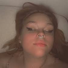 Rebekah Faust's Instagram, Twitter & Facebook