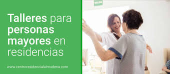Las actividades como el dominó, las cartas, el bingo o el parchís estimulan la agilidad mental y este es uno de esos juegos divertido para personas mayores. 9 Talleres Para Personas Mayores En Residencias
