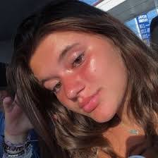 Lily Blair's Instagram, Twitter & Facebook