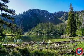 Hike to Doris Mountain