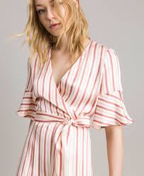 Scopri le offerte dei nostri negozi partner! Abito A Portafoglio In Raso A Righe