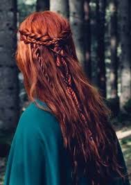 Tiffany Calligaris Adli Kullanicinin Redheads Panosundaki Pin Uzun Sac Orgulu Sac Stilleri Orgulu Sac
