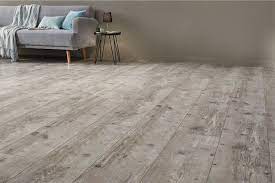 revetement de sol stratifie imitation chene blanchi vintage l 1286 mm l 282 mm ep 8 mm sol stratifie revetement sol sol