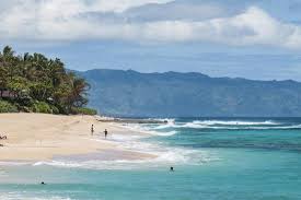 Regarded in the surf world as one of the most holy lineups in hawaii. Sunset Beach North Shore Oahu Hawaii Photographic Print Michael Defreitas Allposters Com