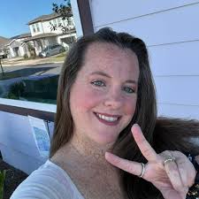 Daria Lee (@amalthea1181) • Facebook