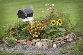 Summer Farm And Garden Pictures Mailbox Garden Mailbox Landscaping Front Garden Design