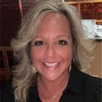 Alicia Schenk's Instagram, Twitter & Facebook