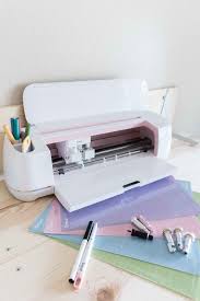 Cricut Maker Vs Cricut Explore Air 2 Differences To Know Before Buying Find great deals on ebay for cricut maker bundle. cricut maker vs cricut explore air 2