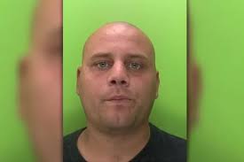 Tooled-up' gang carried out machete attack