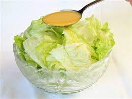 Verzichten sie aufs schleudern, laufen sie gefahr, das dressing durch das am salat verbleibende. Salat Dressing Fur Grune Salate Von Fraukino Chefkoch Gruner Salat Dressing Gruner Salat Rezepte Gruner Salat