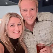 Who can help with a house remodel in Hammond?