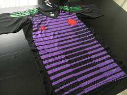 * en esta sección se puede encontrar camiseta argentina, camiseta de argentina niño y equipación argentina mujer, distintas variedades de último modelo con un buen precio económico. Camiseta Colombia Arquero Mundial 2018