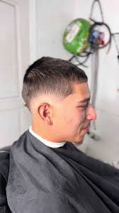 Jenny (@jaybaybeee3)