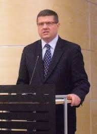 Sławomir stanisław skrzypek was the president of the national bank of poland from 2007 until his death in 2010. Slawomir Skrzypek Wikicytaty