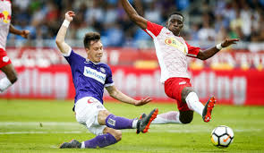 Das spiel zwischen red bull salzburg und rapid wien wird. Austria Wien Fugt Schwachem Red Bull Salzburg Hochste Saisonniederlage Zu
