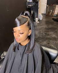 28 1k Likes 154 Comments Mula Ponytail Queen Miraclebymula On Instagram Half Up Half Down On My Fav Weave Hairstyles Loose Waves Hair Burgundy Hair